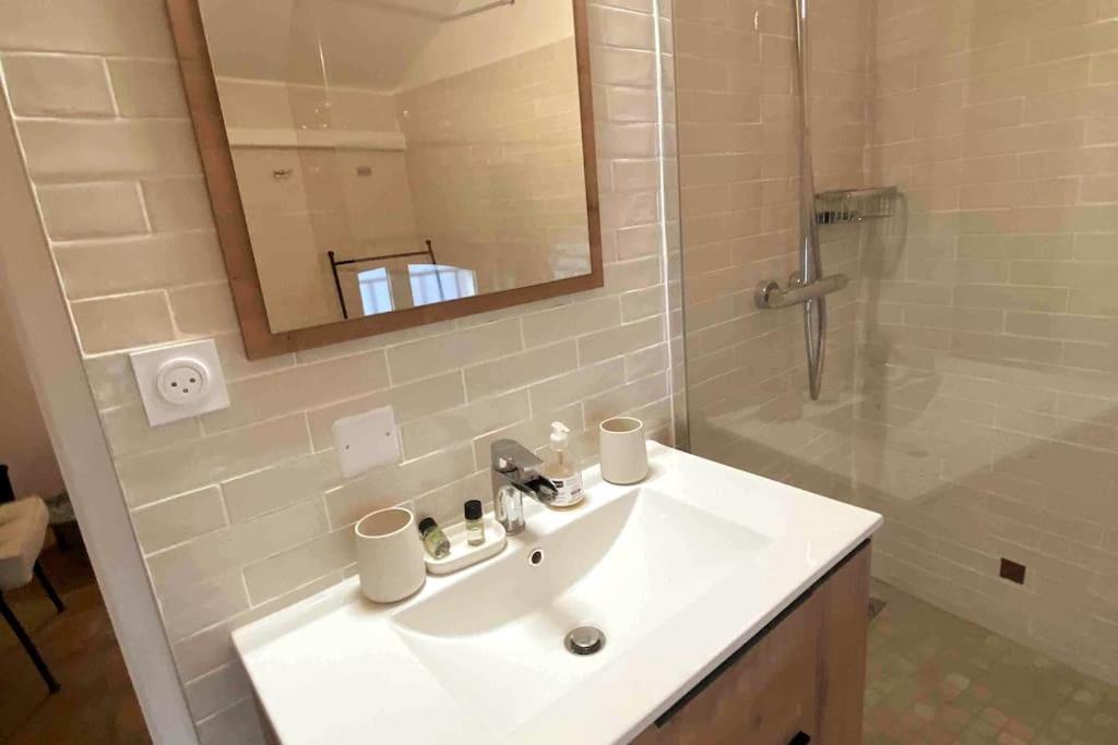 Grand Duplex Lumineux-Hyper Centre Apartment Arles Bagian luar foto