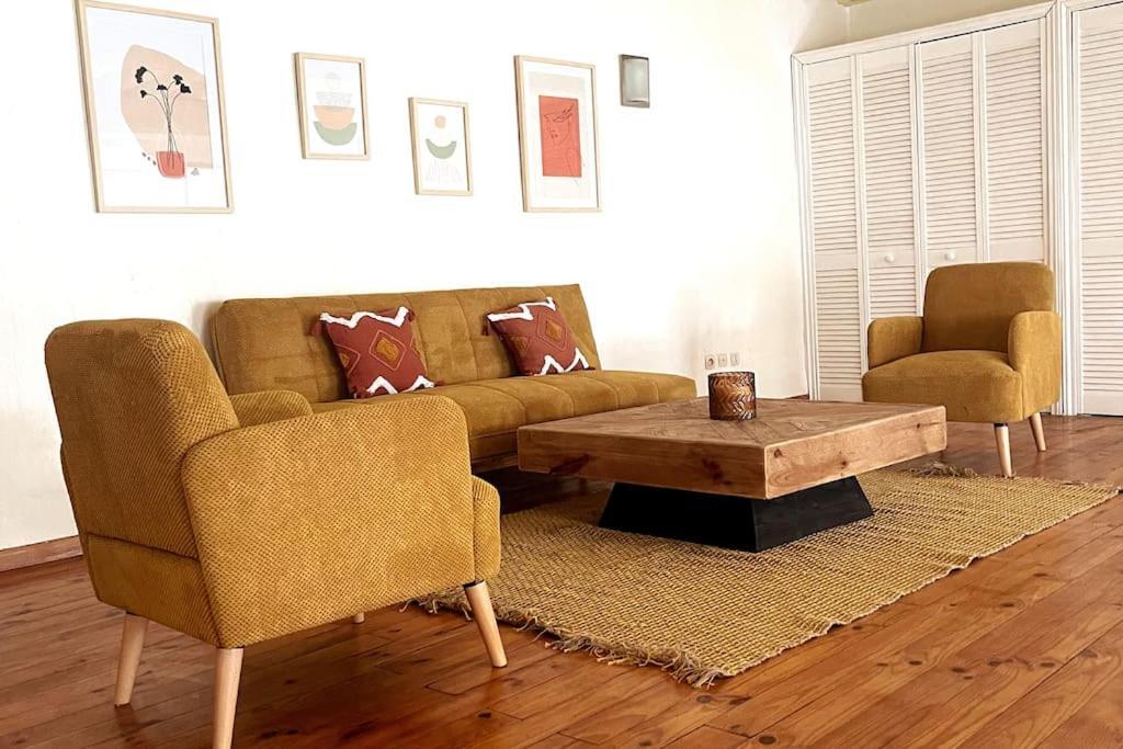 Grand Duplex Lumineux-Hyper Centre Apartment Arles Bagian luar foto