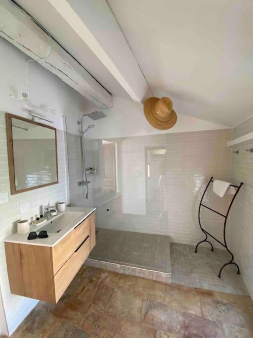 Grand Duplex Lumineux-Hyper Centre Apartment Arles Bagian luar foto