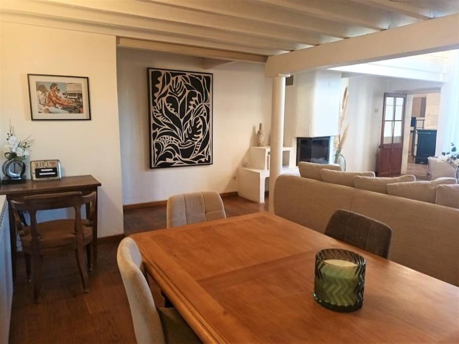 Grand Duplex Lumineux-Hyper Centre Apartment Arles Bagian luar foto